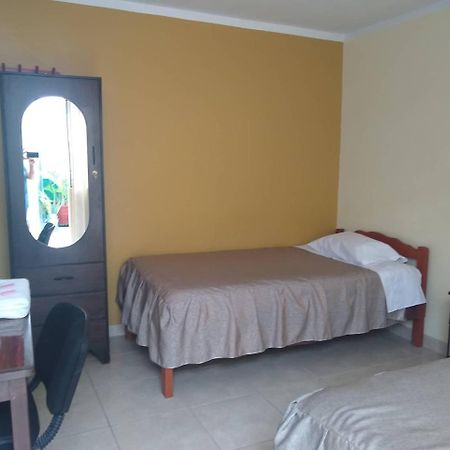 Hospedaje Golden Inn Camaná Buitenkant foto